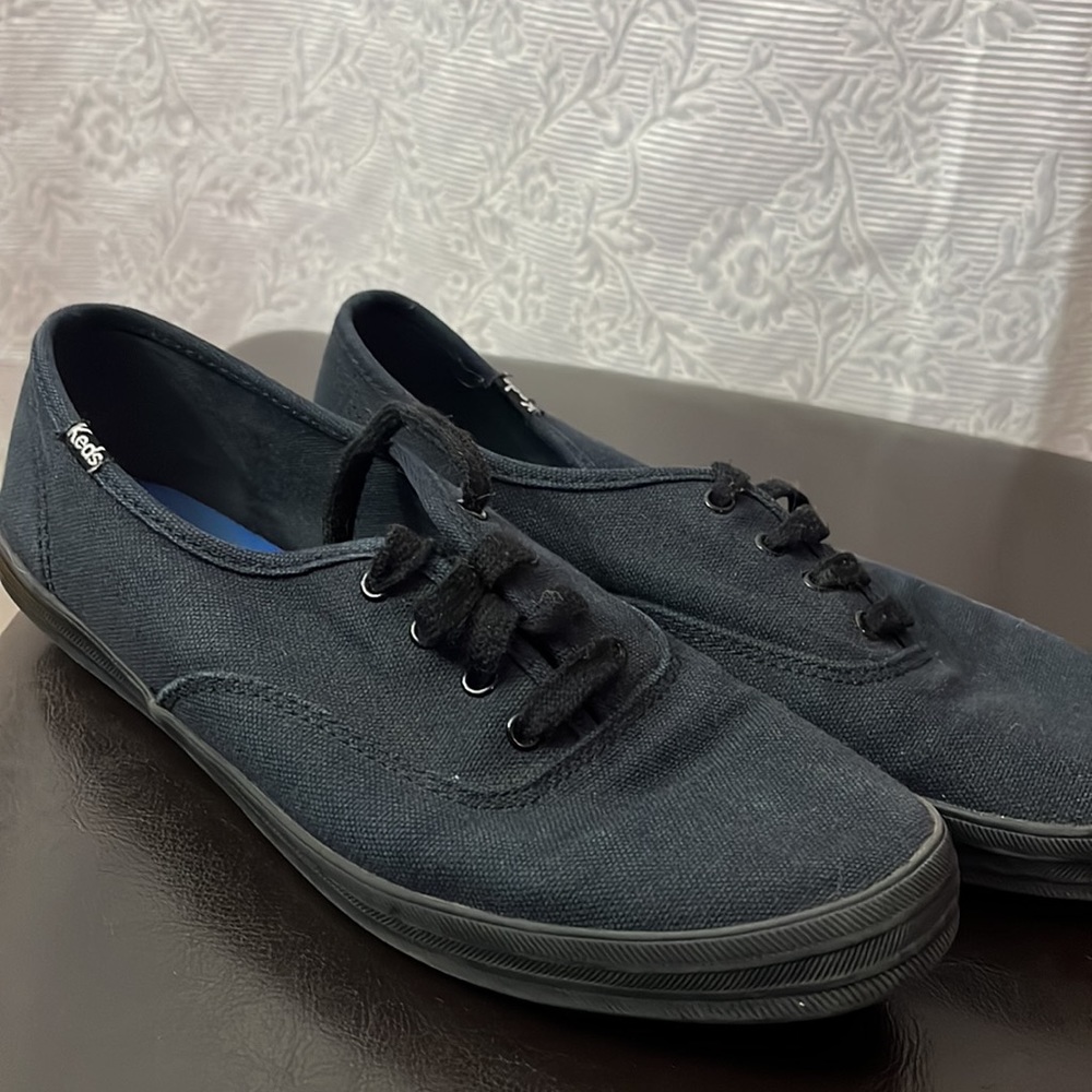 Keds
